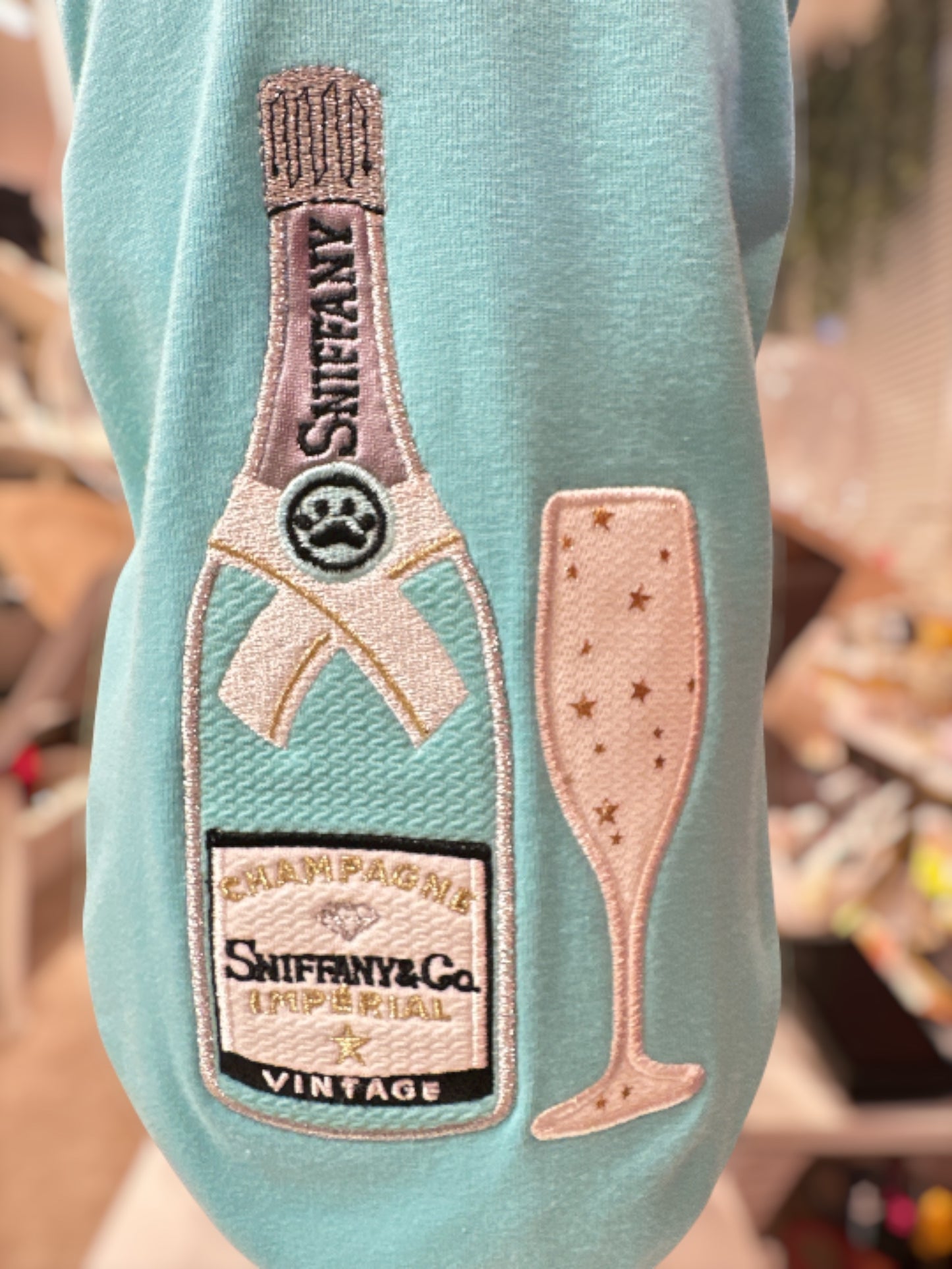 スニファニーシャンパンタンク