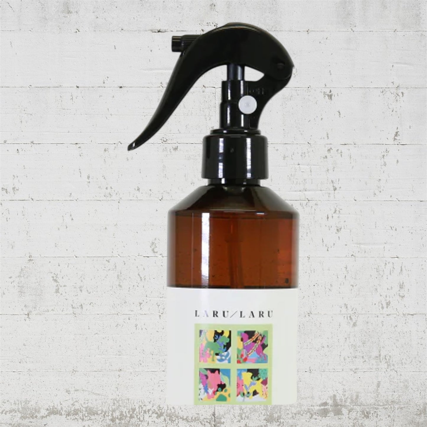 LARU LARU 天然植物由来成分　無添加、無香料　除菌スプレー