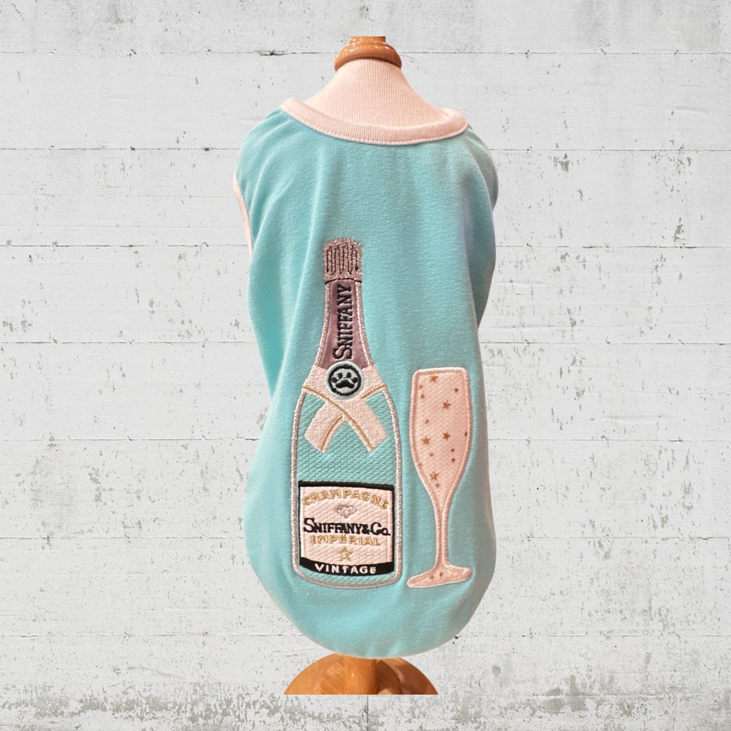 スニファニーシャンパンタンク