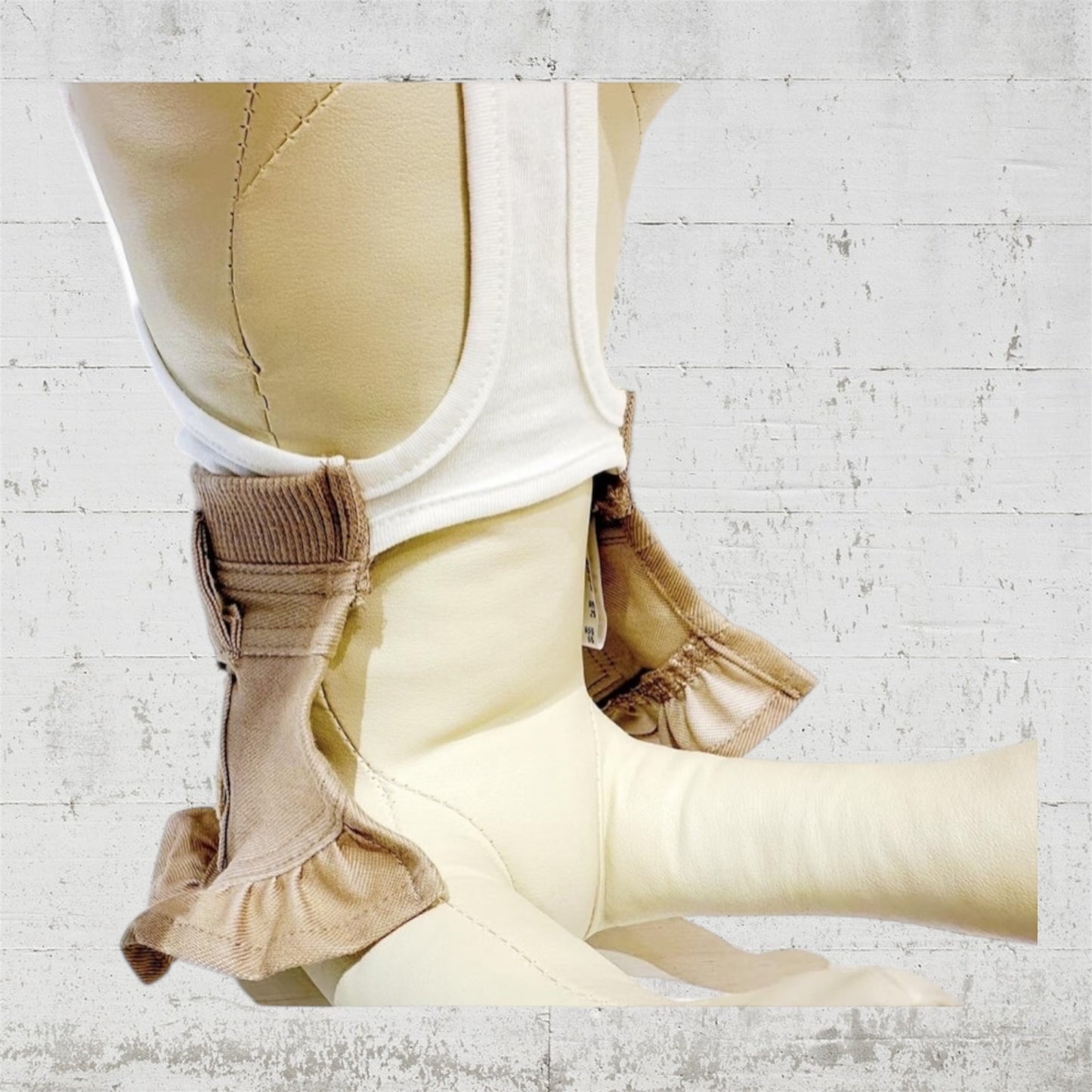 ベージュスカート