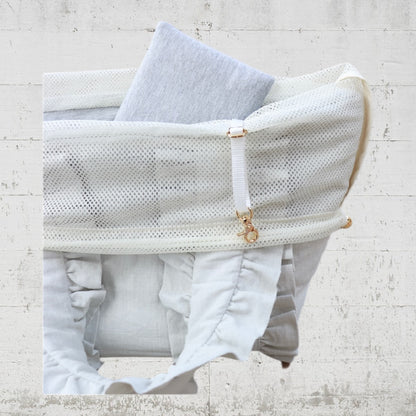 Frill handled linen bag