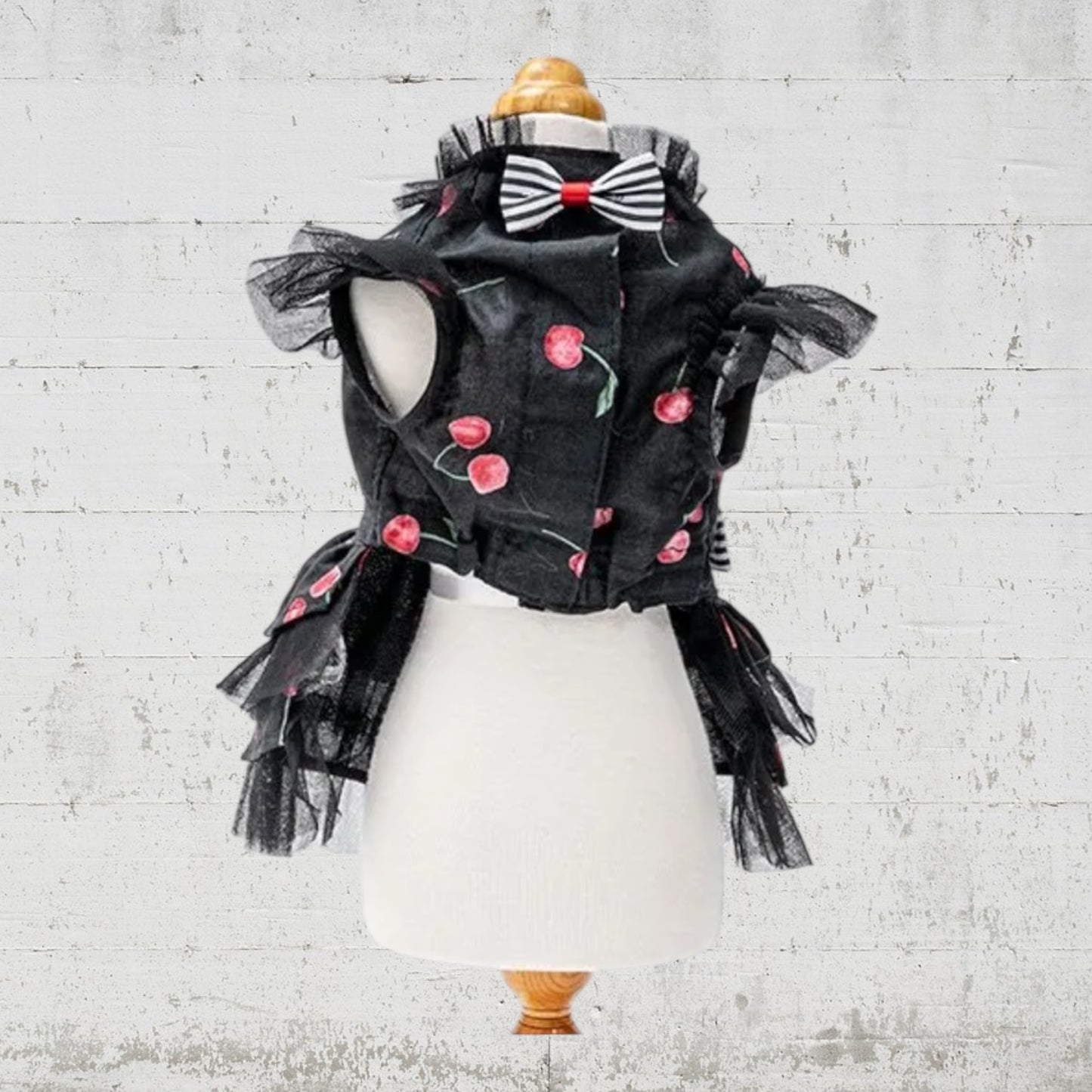 さくらんぼワンピース